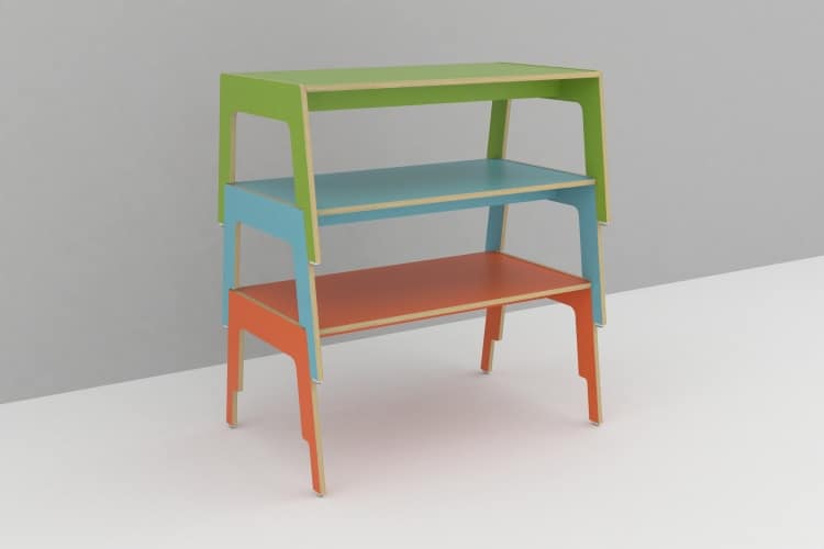 Stapeltafel FRISZ! in groen, blauw en oranje, ontworpen voor ruimtebesparing en flexibiliteit in kinderopvang.