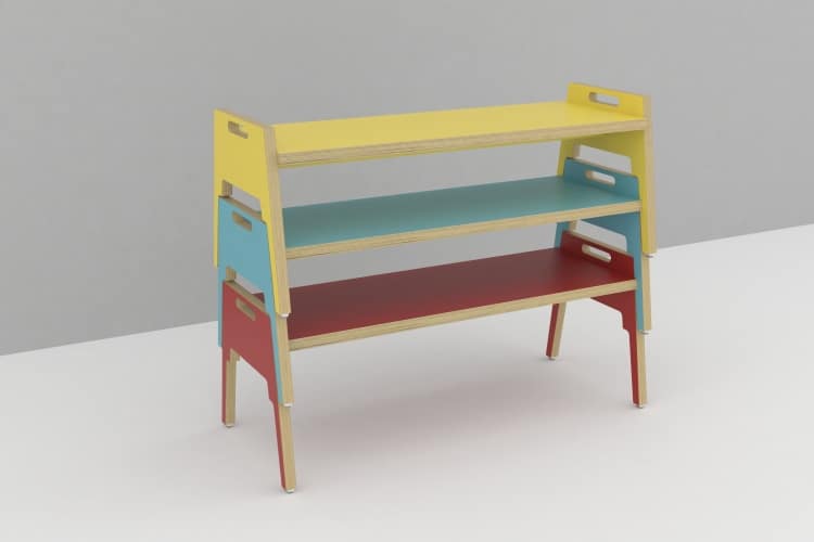 Kleurrijke FRISZ! Stapelbank met drie lagen in geel, blauw en rood, ideaal voor scholen en kinderopvang.