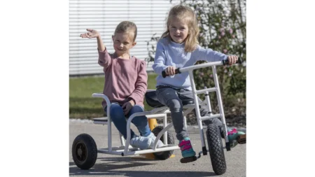 Kinder Taxi "Buddy Plus"