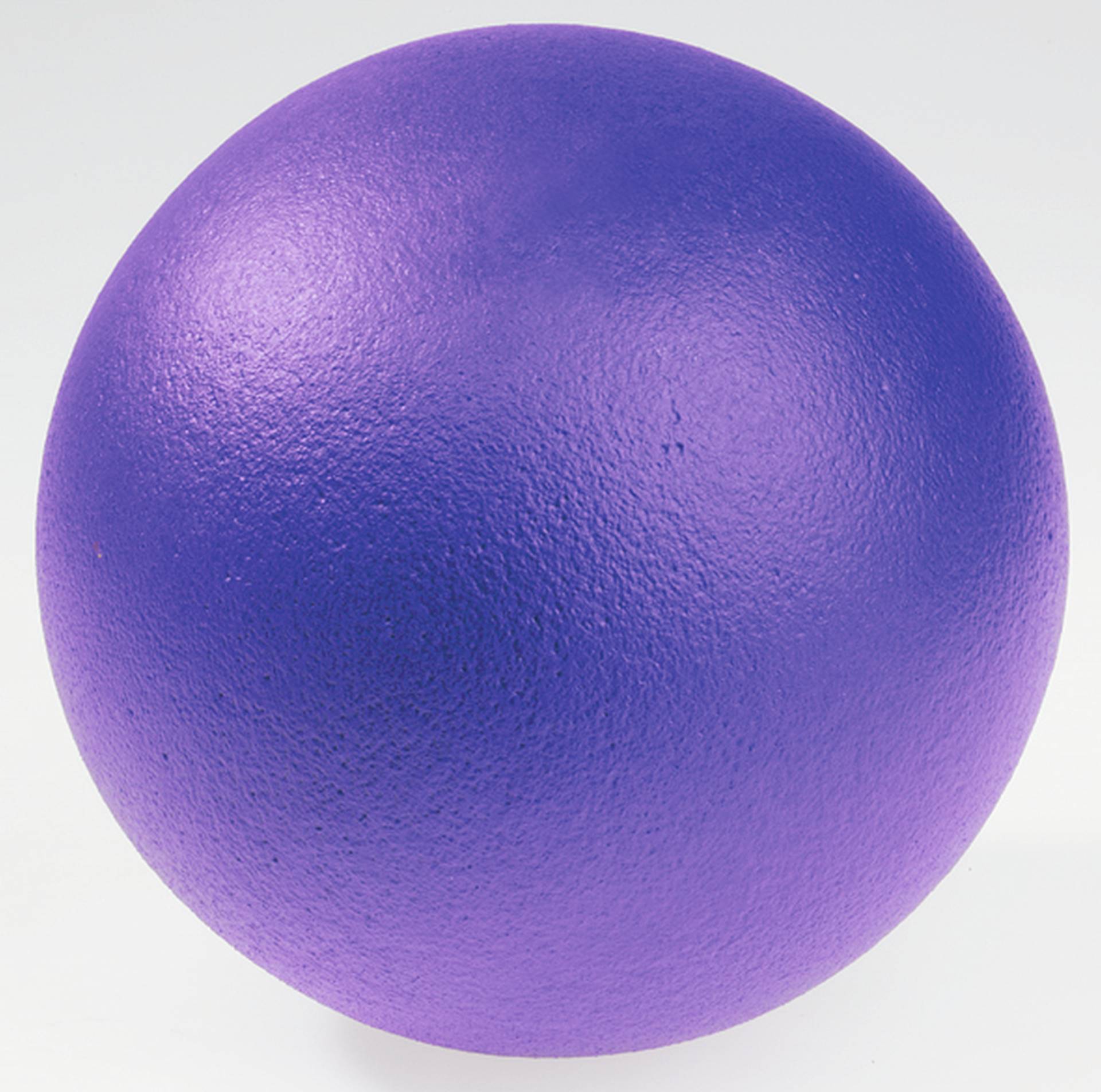 Zachte lila softbal met een diameter van 15 cm, gemaakt van hoogwaardig schuim met een coatinglaag.