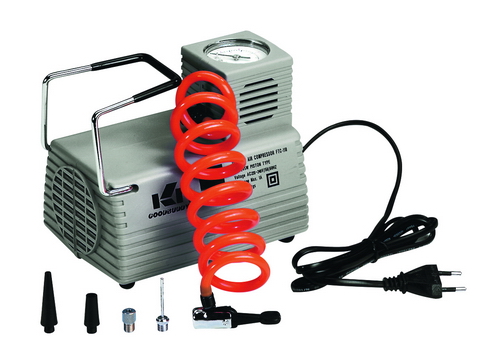 Elektrische compressor voor ballen, 220 V, met 3 adaptors en een slang. Geschikt voor sport en gym.