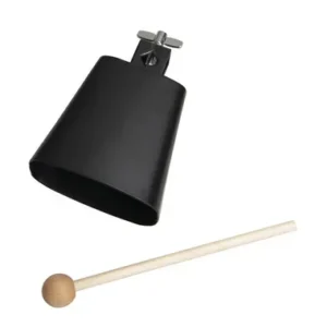 Koebel grootte 4, 105 mm in zwart met houten stokje voor het bespelen. Geschikt voor muziek en ritmes.