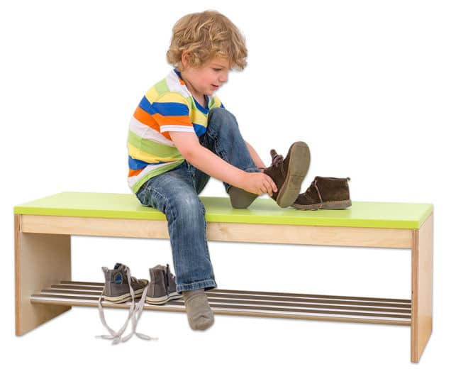 Garderobe bankje Chippo met kindvriendelijk design, lage zit en afgeronde hoeken, ideaal voor kleuters om schoenen aan te ...