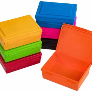 Set van 7 kleurrijke opbergdozen (1,5 liter) in oranje, blauw, groen, geel, roze, zwart en rood, met open deksel.