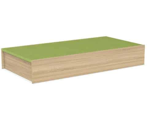 Speelplatform rechthoek 150x75cm met groene bovenkant en houten zijkanten, ideaal voor kinderopvang en scholen.