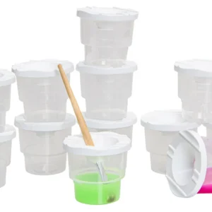 Set van 12 verfbekers met brede randen, enkele gevuld met groene en roze verf, ideaal voor kleuterschoolgebruik.