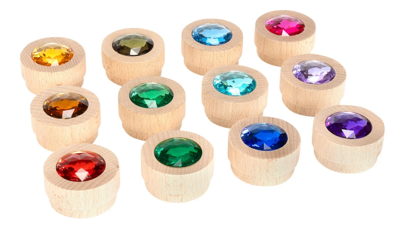 Houten glitterstenen in 12 kleuren, met een glanzende, facetteerde bovenkant, perfect voor Montessori-spelletjes met licht.