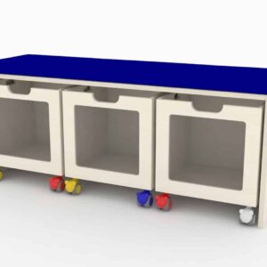 Kubus bank met blauwe bovenkant en drie verrijdbare boxen voor opbergruimte, ideaal voor speelgoed en knutselmateriaal.