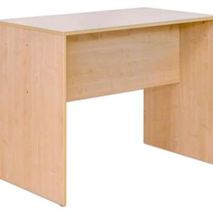 Statafel Houtdecor met houten tafelblad en stevige poten, geschikt voor kantines en ontvangstruimtes.