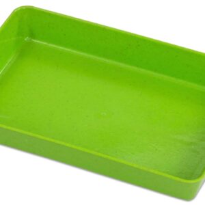 Kleine groene sorteerschaal, rechthoekig, geschikt voor creatief gebruik en opbergen van materialen.