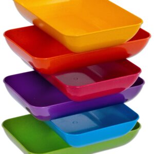 Set van 6 gekleurde sorteerschalen in verschillende kleuren, met afmetingen 47x23x14,7 cm, gestapeld.