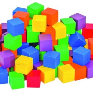 Gekleurde houten blokken (2x2 cm) in 6 kleuren, 100 stuks, verspreid over een opbergdoos.