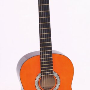 Klassieke 4/4 gitaar met houten klankkast en nylon snaren, ideaal voor beginnende gitaristen en muziekonderwijs.