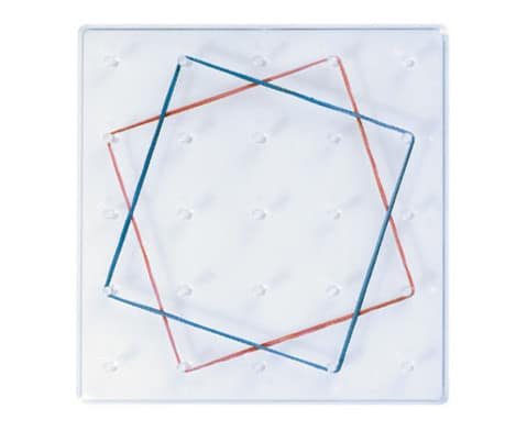Geobord F met rubberen ringen in blauw en rood, gebruikt voor het omcirkelen van vormen en leren over geometrie.