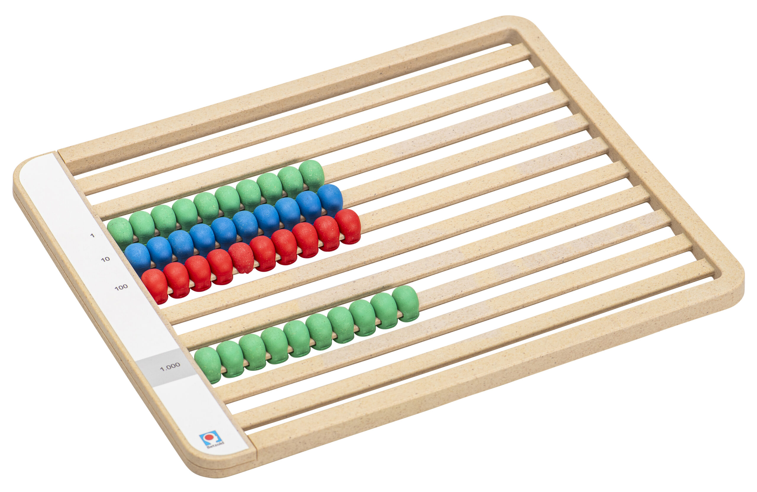 Klein Montessori rekenframe van treeNside-Mat met gekleurde kralen in groen, blauw en rood op houten basis.