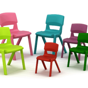 Kleurrijke Postura+ stoelen in groen, rood, blauw, paars en roze, ideaal voor school en kinderopvang, duurzaam en comforta...
